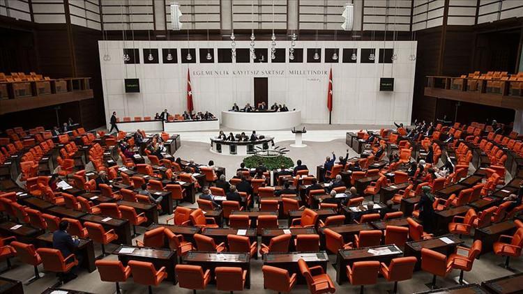 Çalışma hayatına ilişkin düzenleme TBMMde Asgari ücret ve en düşük emekli maaşı...