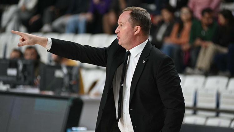 Manisa Basketin antrenörüne Fenerbahçe talip