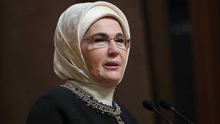 Emine Erdoğandan şehit olan 12 asker için başsağlığı mesajı