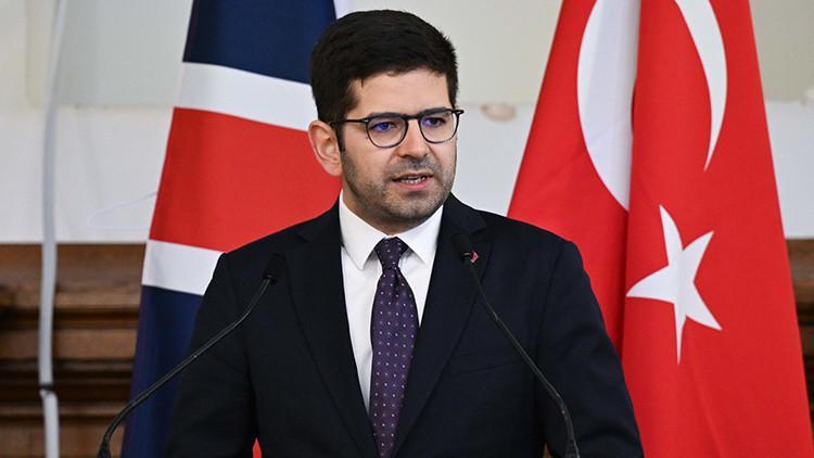 Burak Dağlıoğlu: Türkiye pozitif ayrışıyor