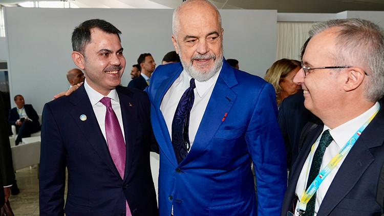 Bakan Kurum: Bu insani dramın son bulması için çalışmaya devam ediyoruz