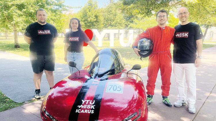 ‘Yıldız’lı Icarus şampiyon oldu