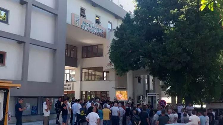 Manavgat Belediyesi Başkan Vekilliğine CHPli Mehmet Çiçek seçildi