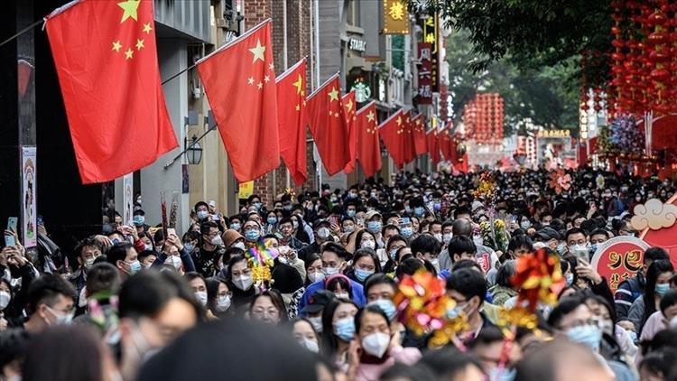 Çin, ilk çeyrekte beklentilerin üzerinde büyüdü Çin, ilk çeyrekte beklentilerin üzerinde büyüdü