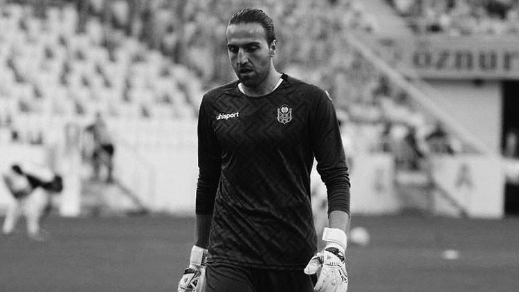 Yeni Malatyaspor, kalecisi Ahmet Eyüpün 14 numaralı formasını emekliye ayırdı