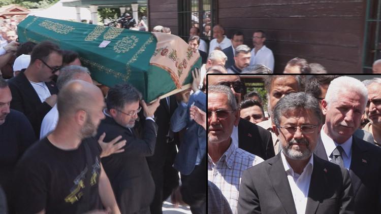 Bakan Yumaklının acı günü: Son yolculuğuna uğurladı
