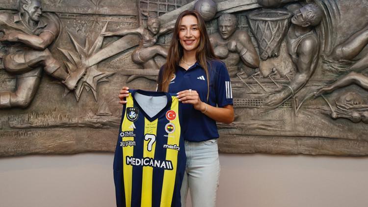 Hürriyet: Hande Baladın ve Helin Kayıkçı, Fenerbahçe Medicanaya imza attı