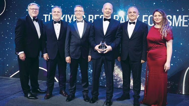 KOBİ bankacılığı taçlandırıldı