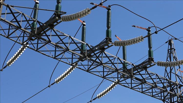 Aşırı sıcaklar elektrik tüketiminde rekor kırdırdı