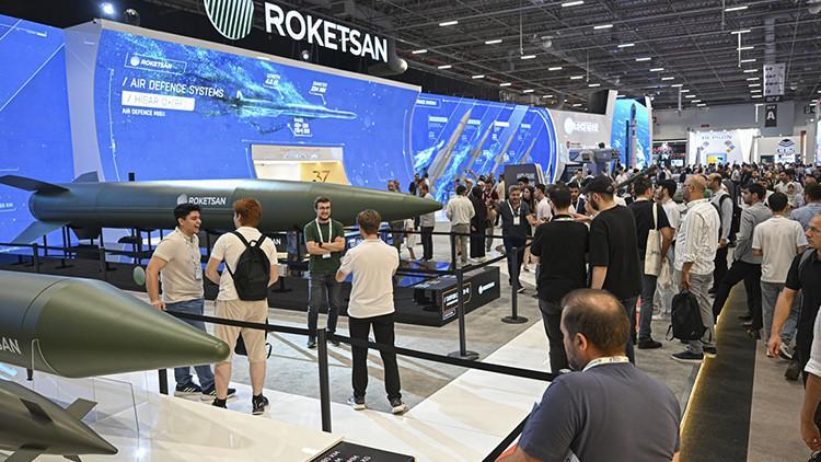 IDEF 2025in kapıları halka açıldı IDEF 2025in kapıları halka açıldı
