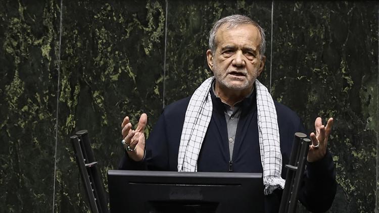 İrandan Azerbaycan açıklaması: Akrabayız kardeşiz