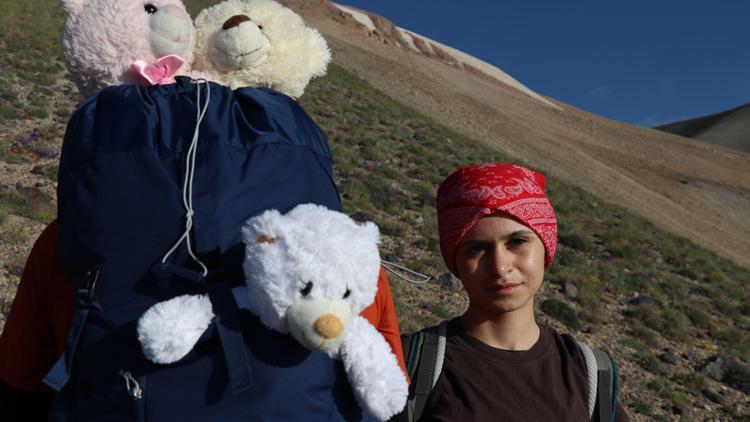 Lise öğrencisi Meryem ikinci zirvesini yaptı