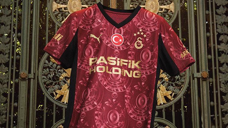 Hürriyet: Galatasaray alternatif formasını tanıttı