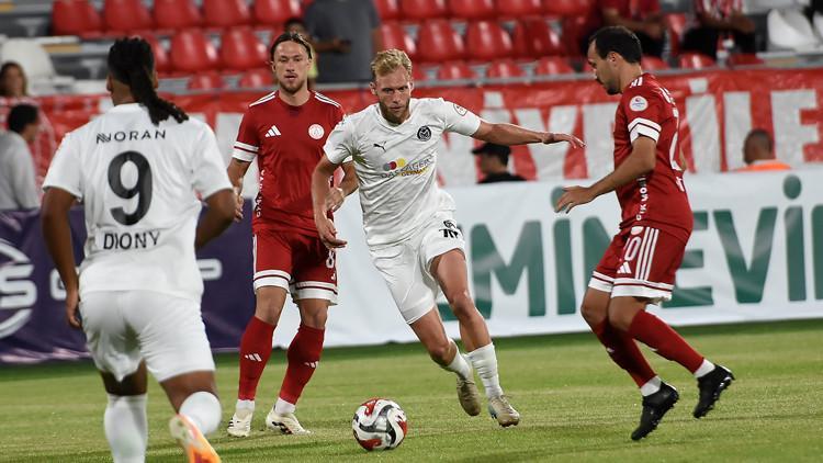 Ümraniyespor, Manisa FKyı 2 golle devirdi Ümraniyespor, Manisa FKyı 2 golle devirdi
