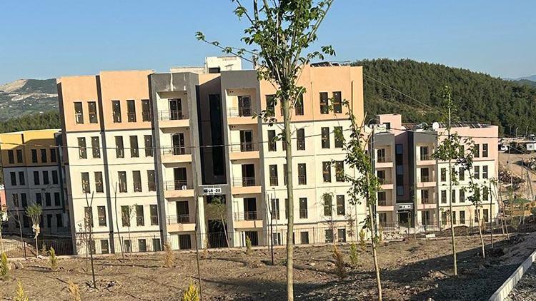 Yayladağı’nda TOKİ konutları başvuruları başladı