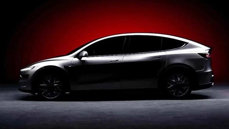 Tesla Çinde uzun dingil mesafeli Model Y Lyi piyasaya sürdü