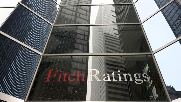 Fitch İngilterenin kredi notunu teyit etti