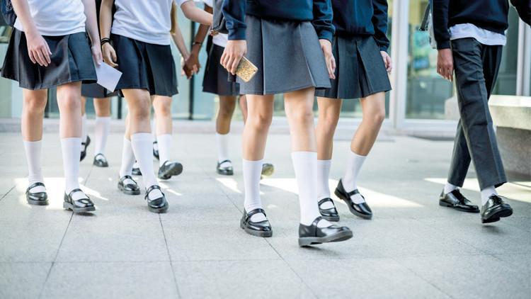 Okullara deri ayakkabı kriteri... Tek tip kıyafetlerin ardından gelecek yıldan itibaren deri ayakkabı uygulaması da başlıyor