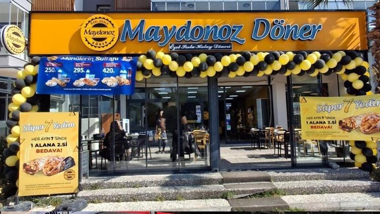 Kayyumdaki Maydonoz Döner satılıyor İşte fiyatı...