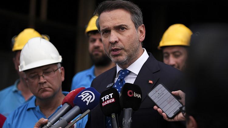 Somada oyuncu değişikliği Bakan Bayraktar açıkladı