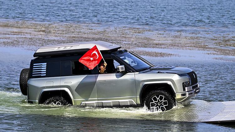 BYDnin yeni aracı sudan çıktı Avrupada ilk kez Türkiyede...