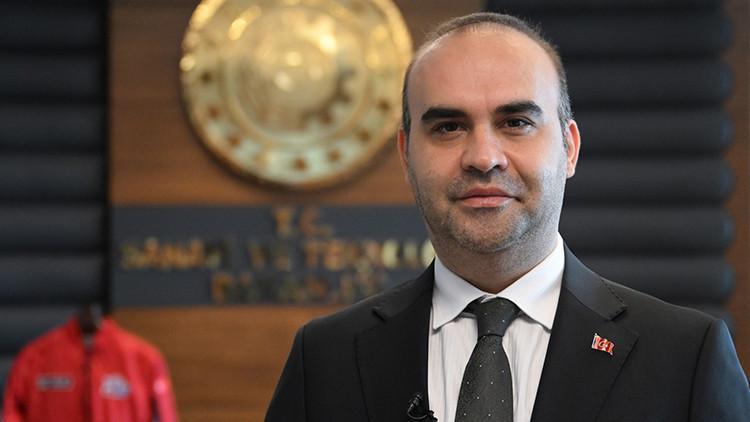 Bakan Kacır, Global Turks Vakfının açılış etkinliğinde konuştu