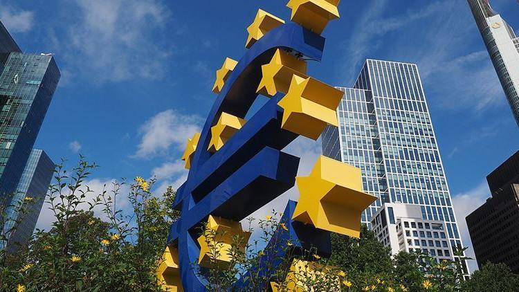 Euro Bölgesinde ekonomik güven arttı