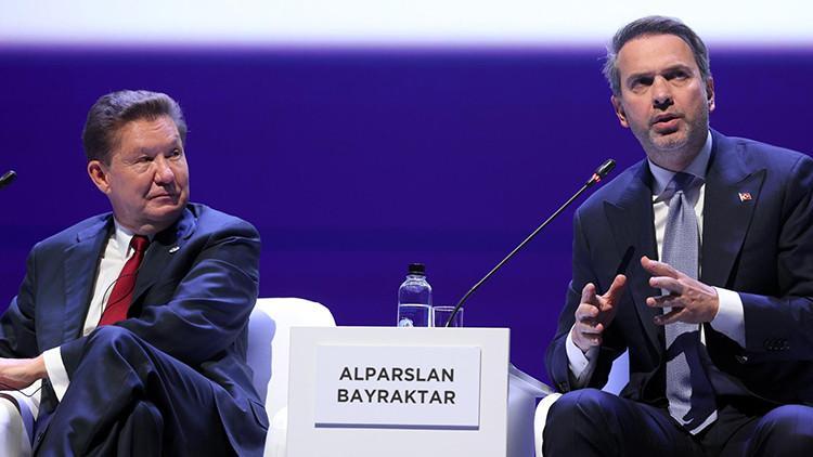 Bakan Bayraktar’dan Rusya’da doğal gaz mesajı: Türkiye için hayati öneme sahip Bakan Bayraktar’dan Rusya’da doğal gaz mesajı: Türkiye için hayati öneme sahip