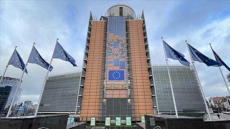 Asgari fiyat diktesi lüks markalara pahalıya patladı Asgari fiyat diktesi lüks markalara pahalıya patladı