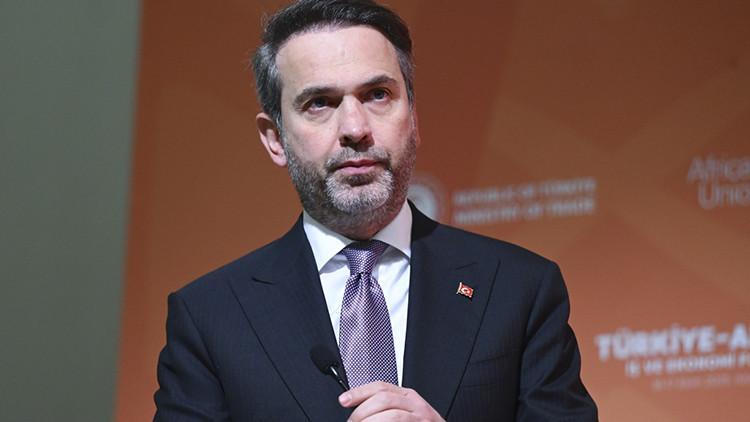 Bakan Bayraktardan CHPye sert tepki: Milli projeye engel oldular Bakan Bayraktardan CHPye sert tepki: Milli projeye engel oldular