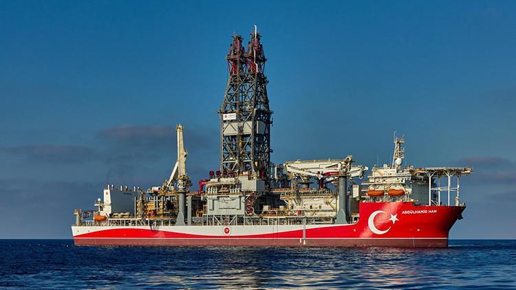 Abdülhamid Handan Karadenizde 6 sondaj Abdülhamid Handan Karadenizde 6 sondaj