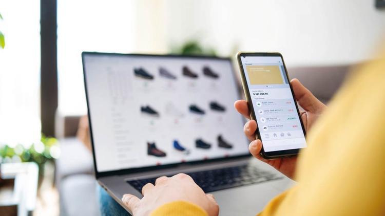 E-ticaretin devleri aynı sahnede