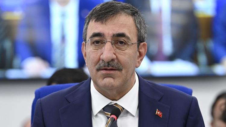 Cumhurbaşkanı Yardımcısı Yılmaz: KIZILELMA dünya havacılık tarihinde bir ilke imza attı