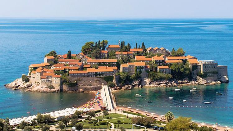 Rotadan çıkan Karadağ’a turlar yeniden başlıyor