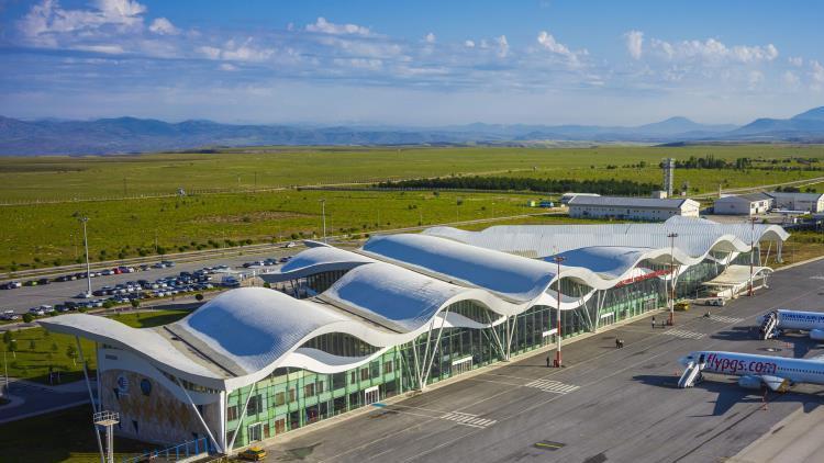 Nuri Demirağ Havalimanında yolcu sayısı yarım milyonu geçti Nuri Demirağ Havalimanında yolcu sayısı yarım milyonu geçti