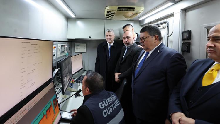 Türkiye’den KKTC’ye güvenlik hibesi Bakan Bolat teslim etti