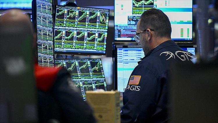 Fed kararı öncesi piyasalarda tarihi hareket