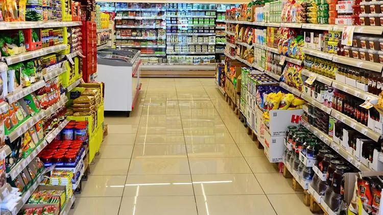 Dev market zinciri 100 üründe fiyatları bir yıl öncesine çekti