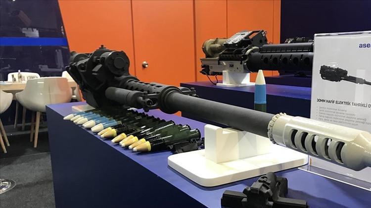 ASELSAN Konya, özgün otomatik bomba atarını yurt dışında ilk kez sergiledi