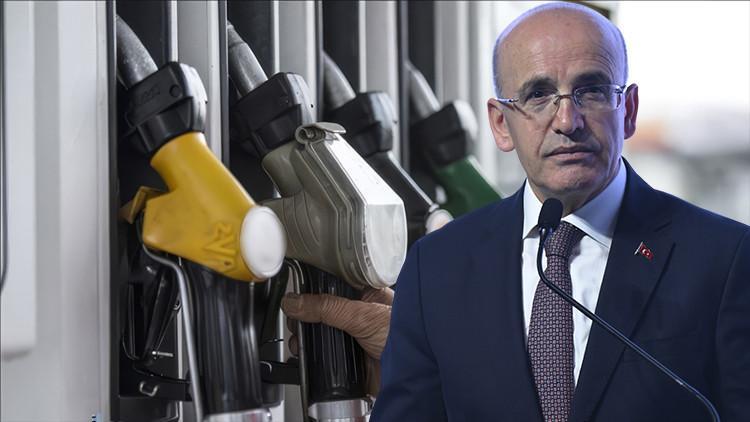Akaryakıtta eşel mobil devrede Bakan Şimşek: Taviz vermeyeceğiz
