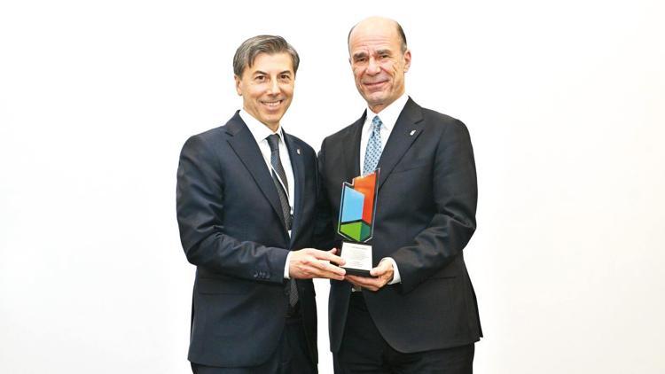 İMSAD’ın başkanı Murat Savcı oldu