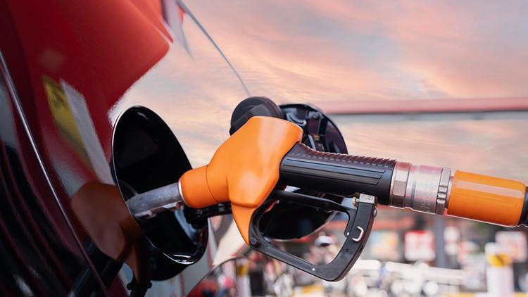 Petrol fiyatları kritik seviyeye yakın