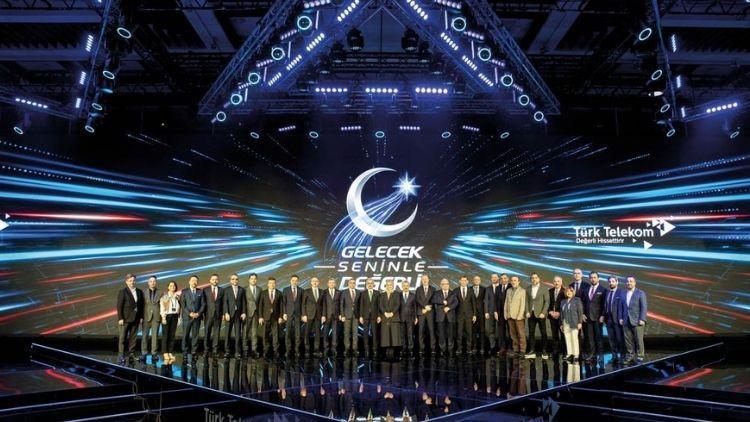 81 ildeki iş ortaklarıyla Antalya’da buluştu 81 ildeki iş ortaklarıyla Antalya’da buluştu