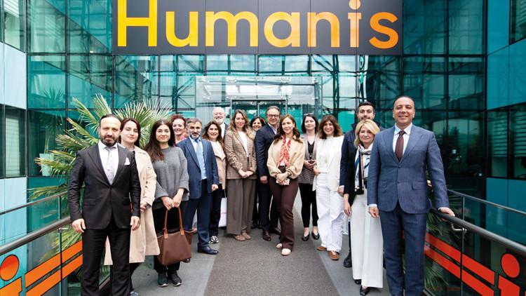 Her 20 kutudan biri Humanis’ten