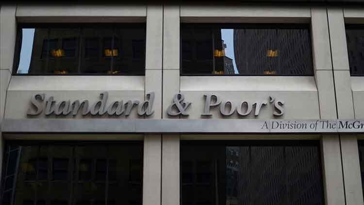 S&P Türkiyenin kredi notunu teyit etti