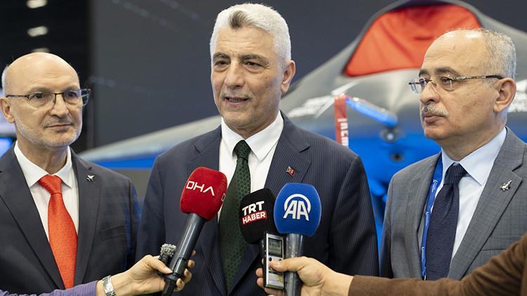 Bakan Bolattan SAHA 2026ya ziyaret