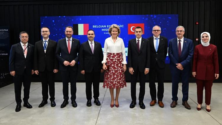 Belçika Kraliçesi Mathilde MEXT Teknoloji Merkezi’ni ziyaret etti