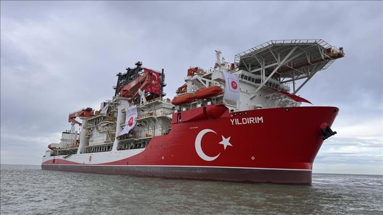 Yıldırım sondaj gemisi göreve hazır