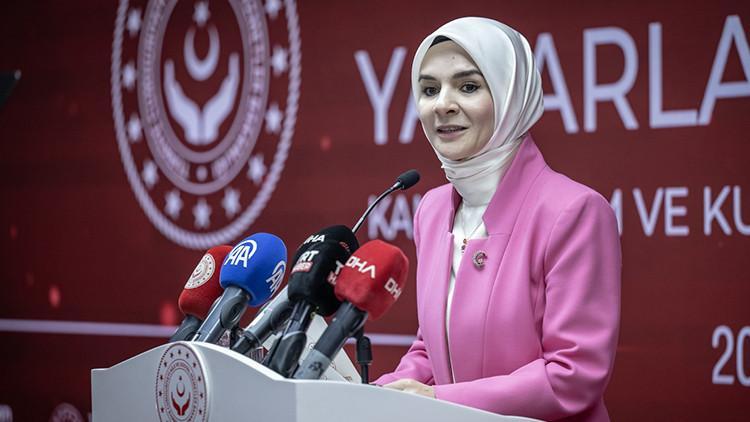 Devlet korumasında yetişerek atanan 605 kişi için tören Devlet korumasında yetişerek atanan 605 kişi için tören