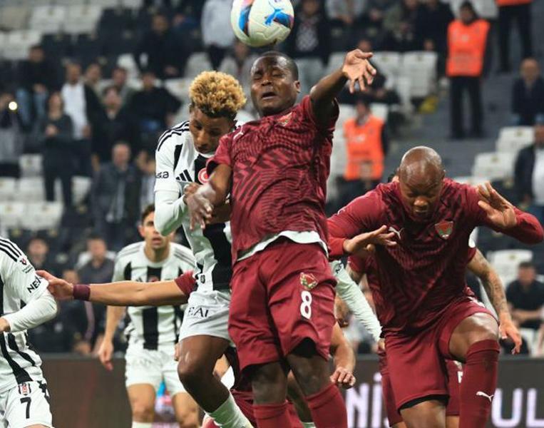 Beşiktaş 5 golle güldü, Hatayspor küme düştü